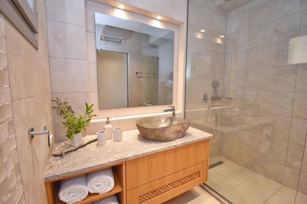 Villa Summerwine Luxury Sea View Private Pool *