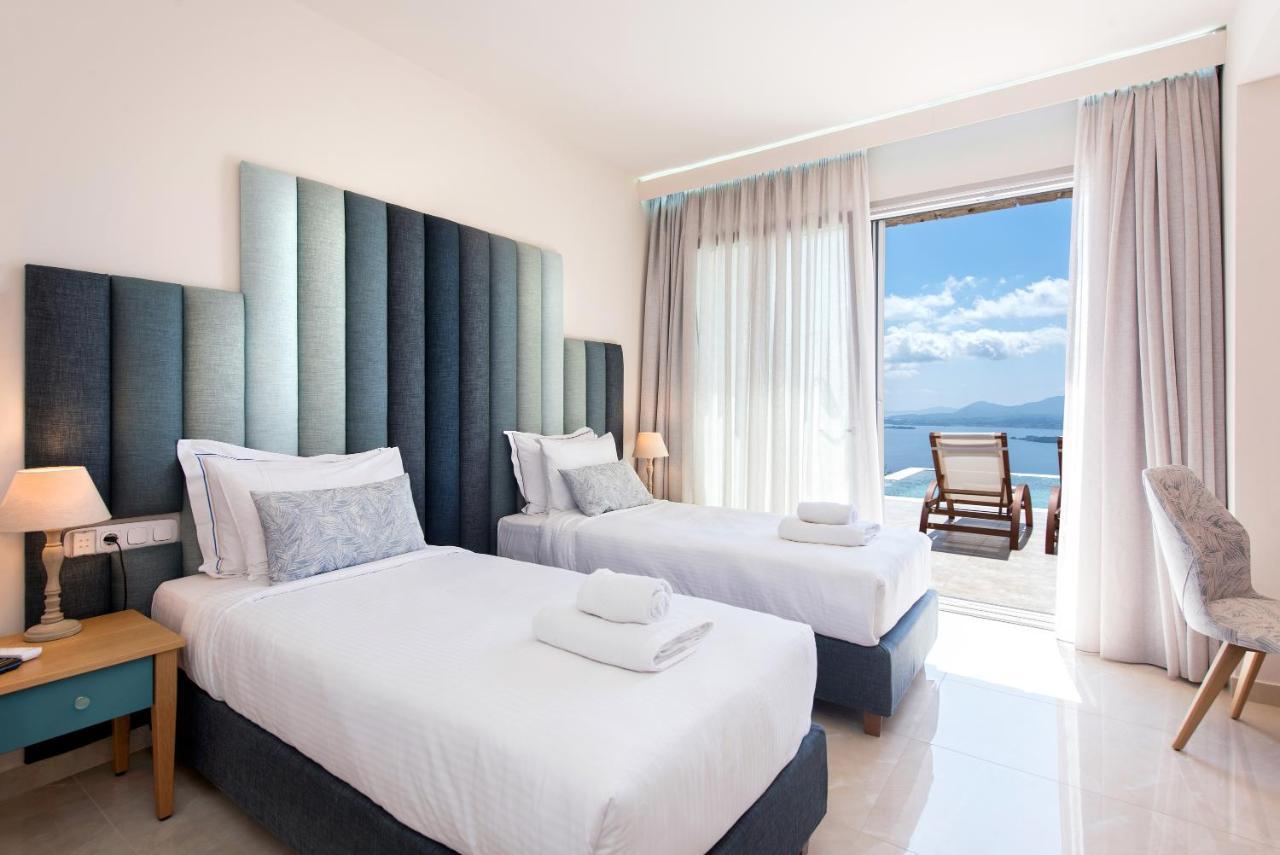 Summerwine Luxury Sea View Private Pool Villa *