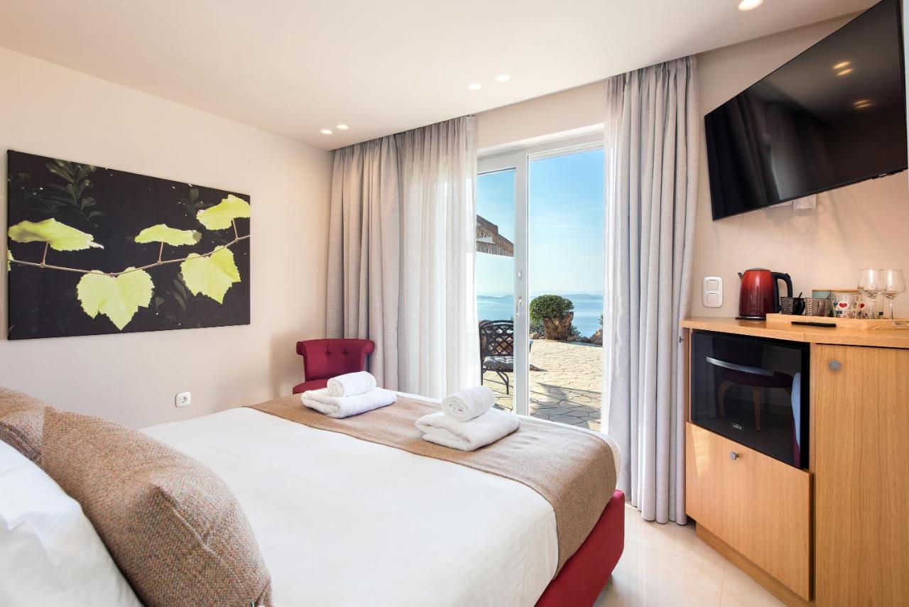 Villa Summerwine Luxury Sea View Private Pool *